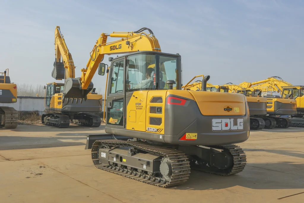 SDLG E680H Compact Excavator, product view 03